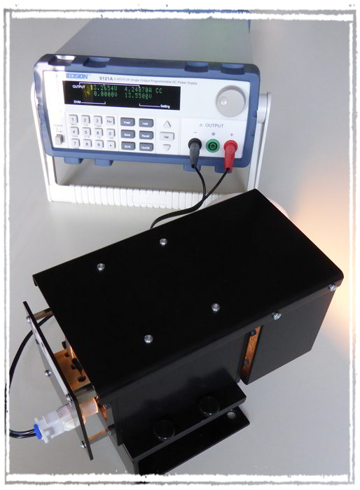 Almost Lambertian light source almost Lambertian light source with power supply