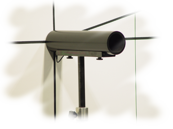 Photometric detector with straylight tube straylight tube